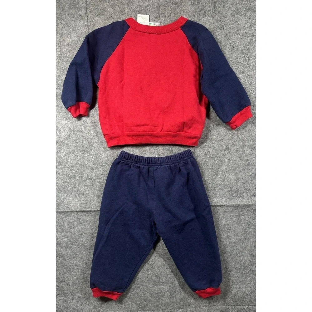 Vintage Winnie The Pooh 2 Piece Set Size 24M Long Sleeve And Sweat Pants